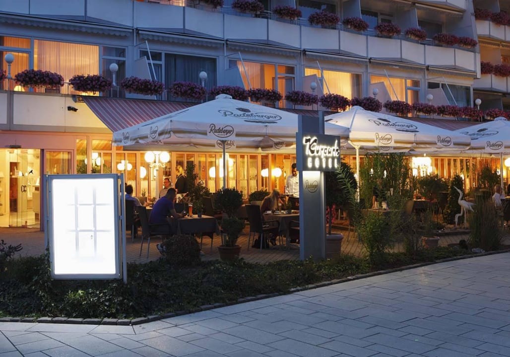 Abendstimmung Kurpark-Hotel