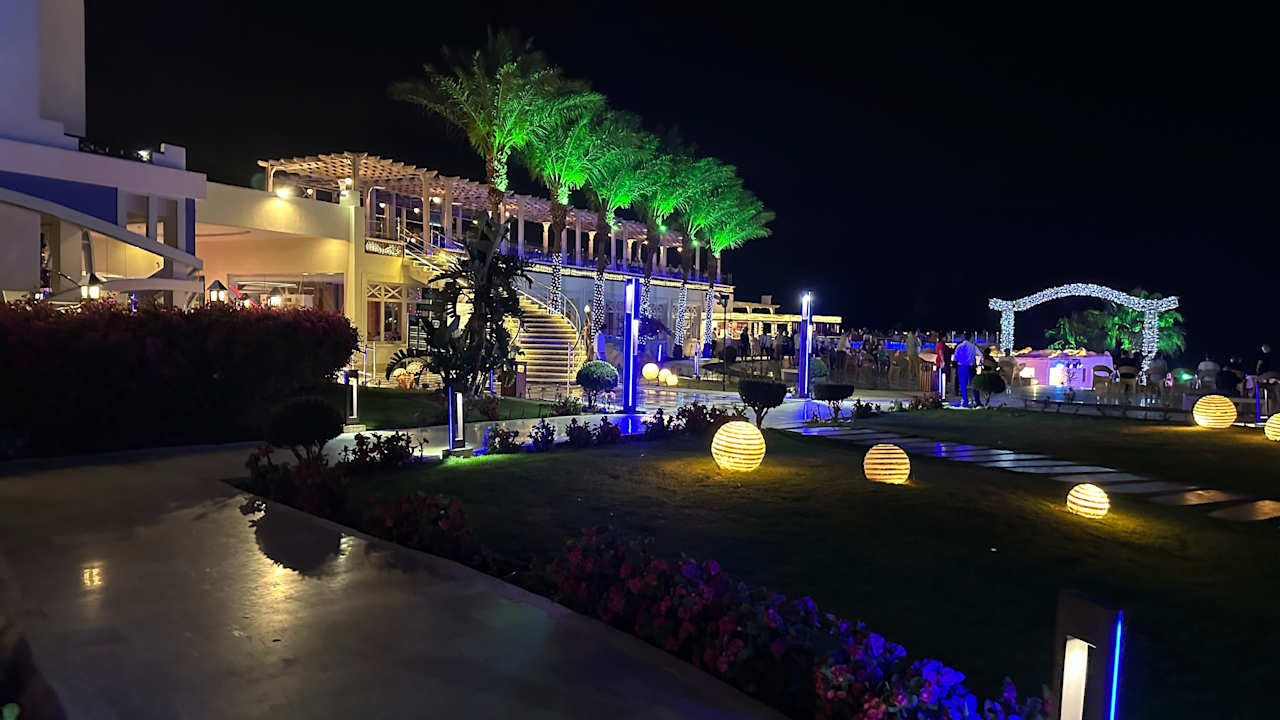 Gastro Gravity Hotel & Aquapark Sahl Hasheesh