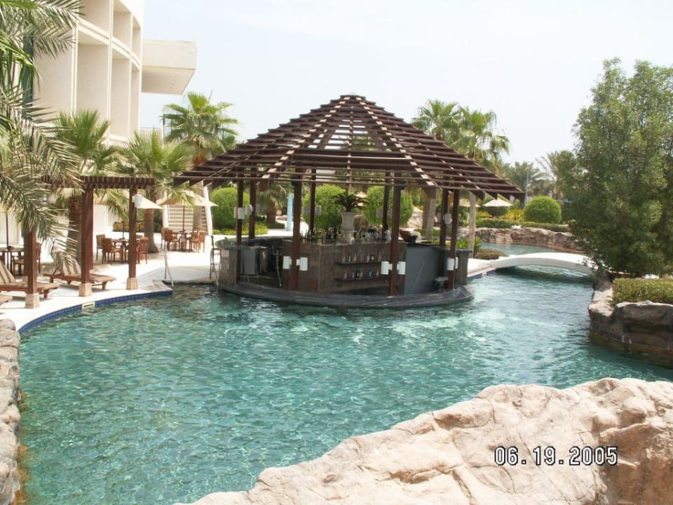 Poolbar The Ritz-Carlton, Doha