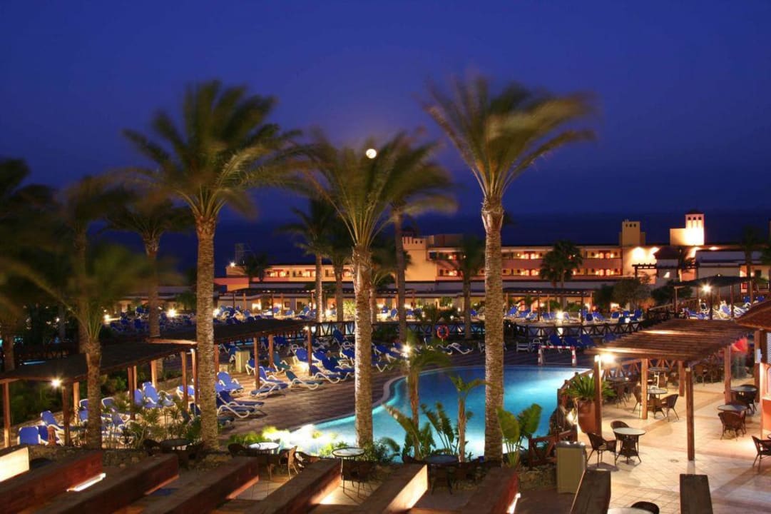 Hotel bei Nacht Occidental Jandía Mar