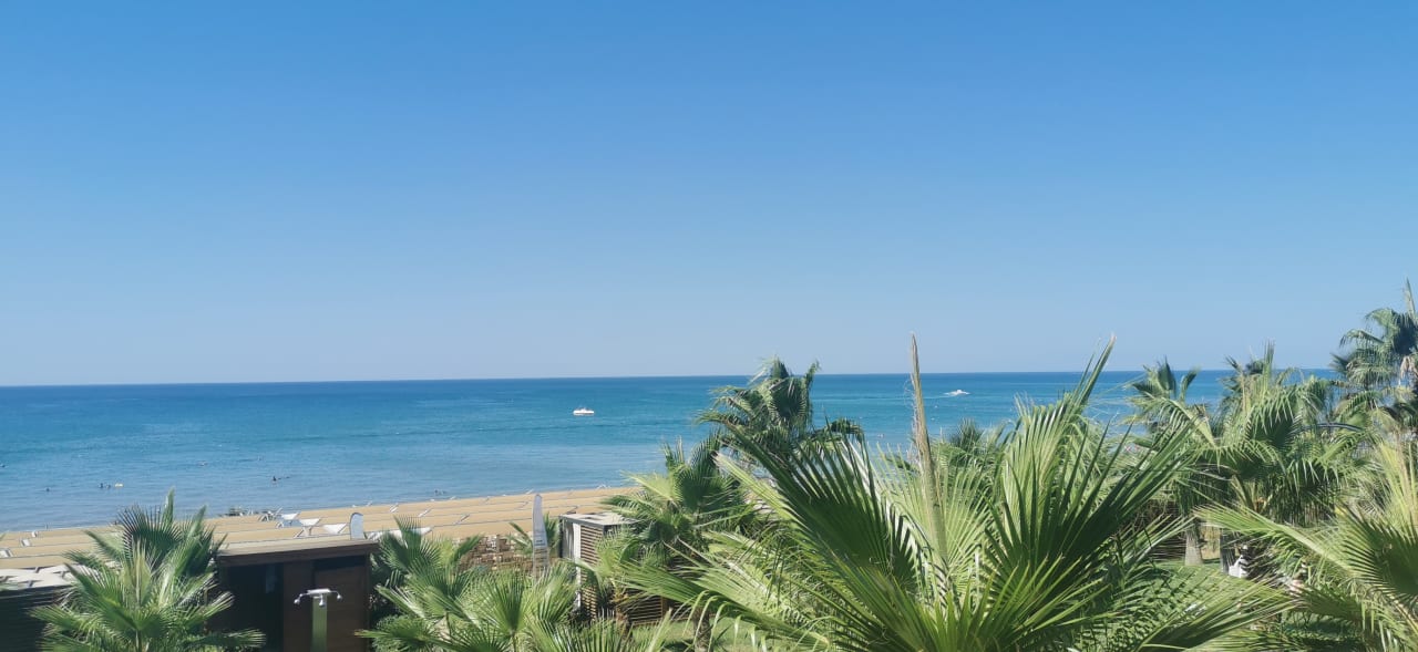 Strand Alba Resort Hotel