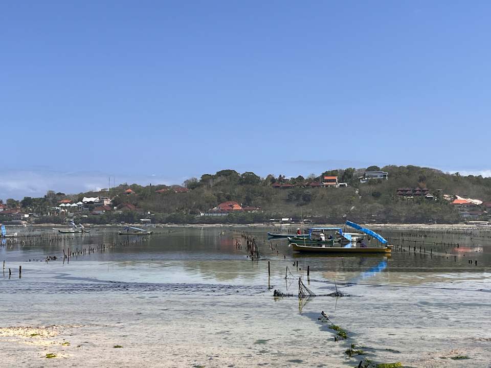 Ausblick Mista Ceningan's Beach Bungalows previously The KUBU 221