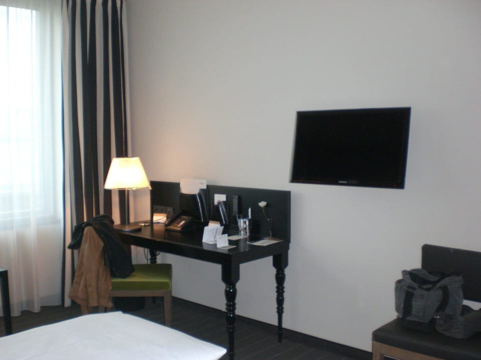 Zimmer Mövenpick Hotel Stuttgart Airport
