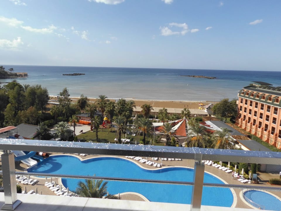 Blick von unserem Balkon Annabella Diamond Hotel & Spa