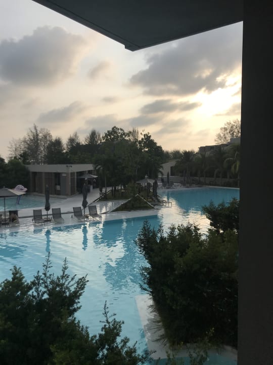 Pool La Vela Khao Lak