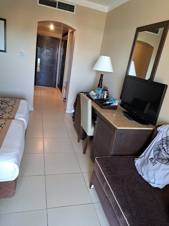 Zimmer Jaz Dar EL Madina