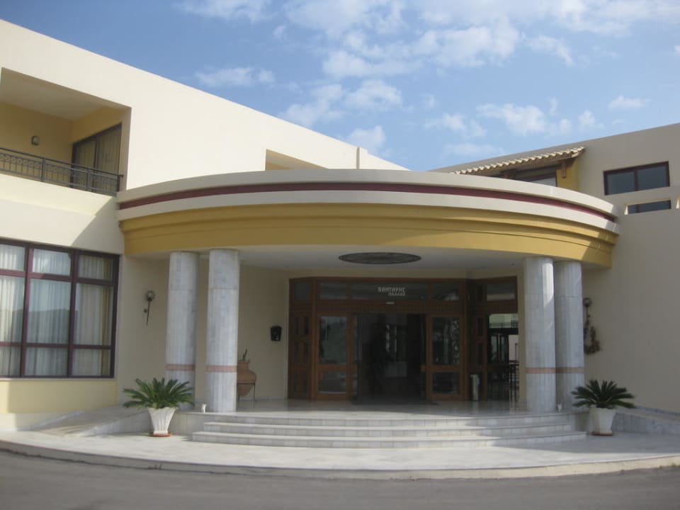 Haupteingang Vantaris Palace