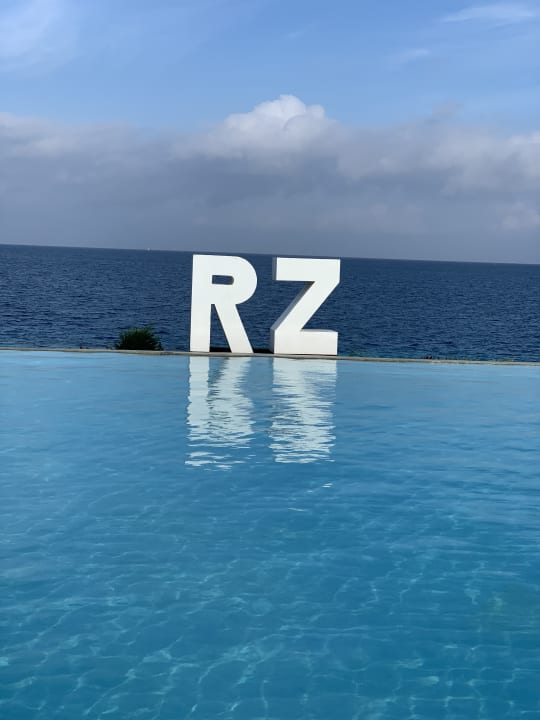 Pool Royal Zanzibar Beach Resort