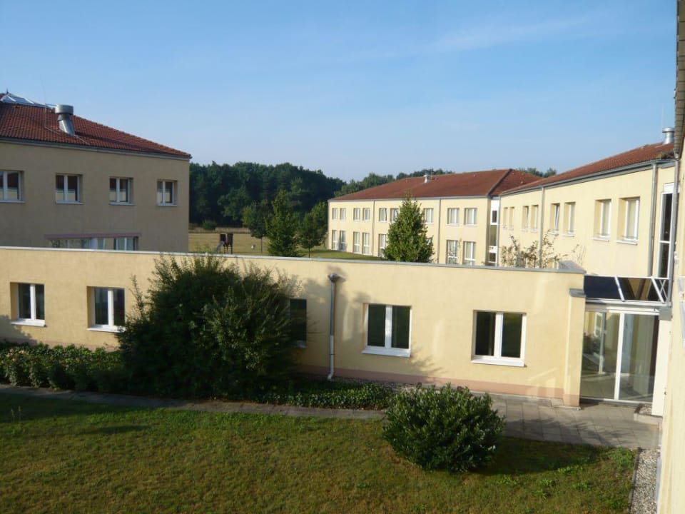 Aussenansicht Hotel Days Inn Dessau