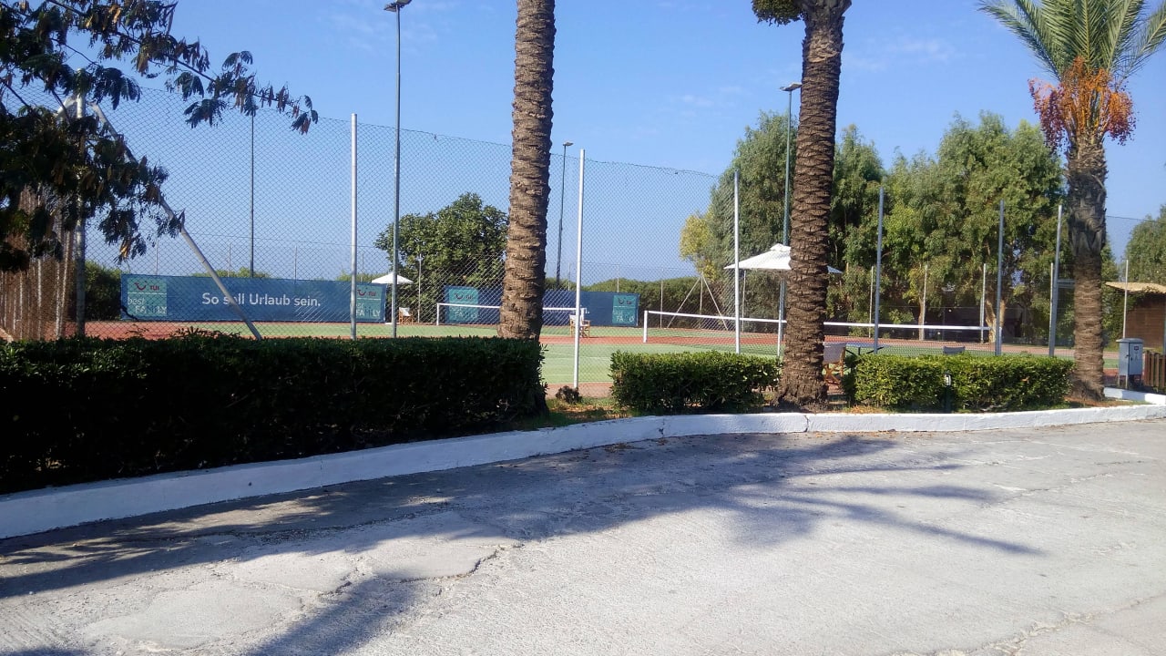 2 Tennisplätze Grecotel Casa Paradiso