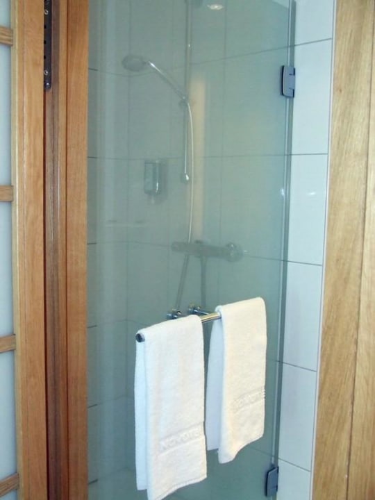 Dusche Novotel Hamburg City Alster