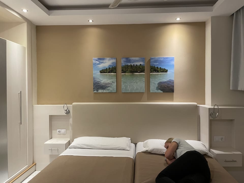 Zimmer Bull Eugenia Victoria & Spa