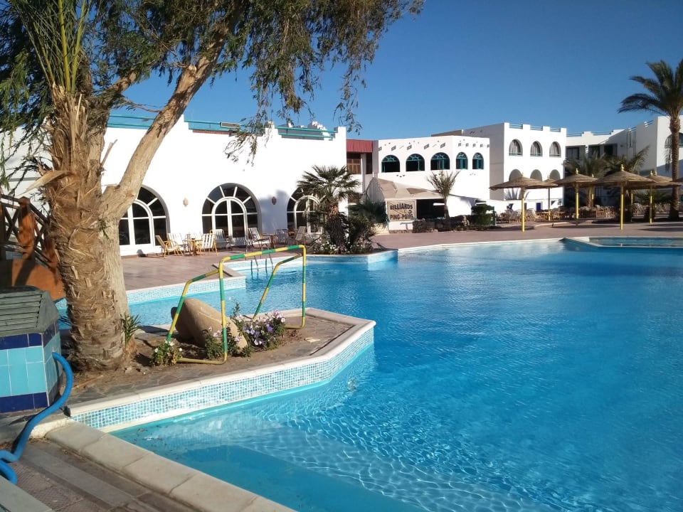 Бассейн отеля Shams Safaga Resort