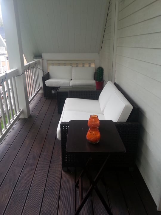 Einer von 2 Balkonen Ferienwohnungen im Strandpark