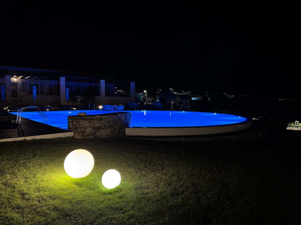 Pool Kakkos Beach Hotel