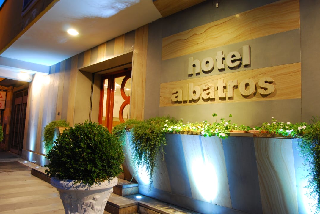 Außenansicht Hotel Albatros Piano di Sorrento