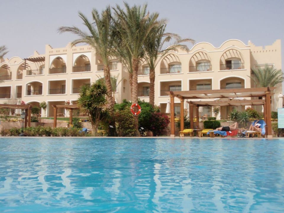 Teil des Haupthauses Hotel JAZ Makadi Star & Spa