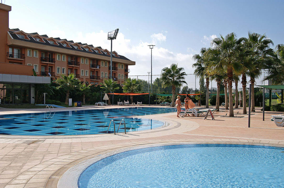 Pool-Anlage Limak Limra Hotel & Resort