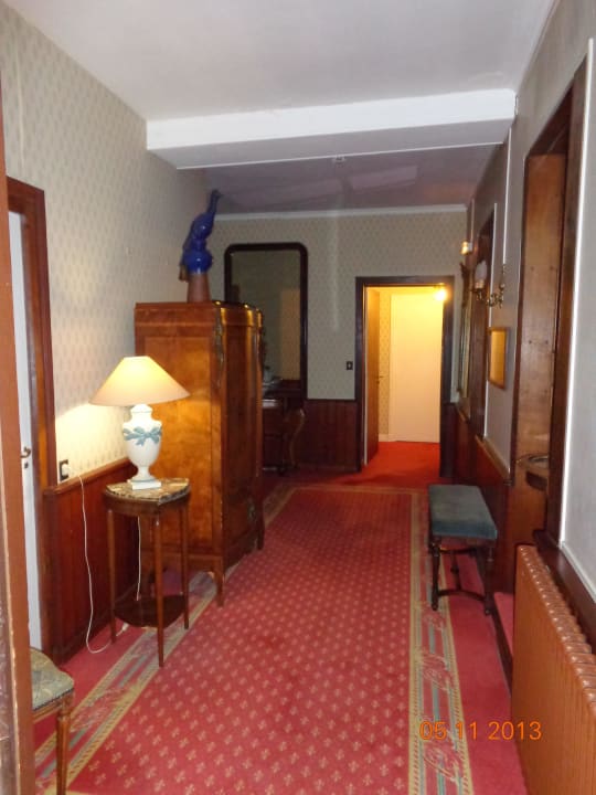 Flur Hotel Domaine De Joinville