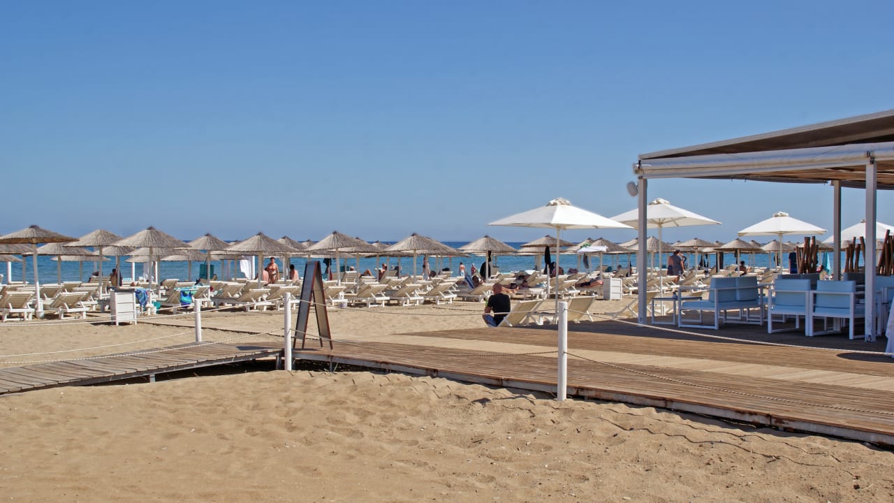 Strand Anemos Luxury Grand Resort