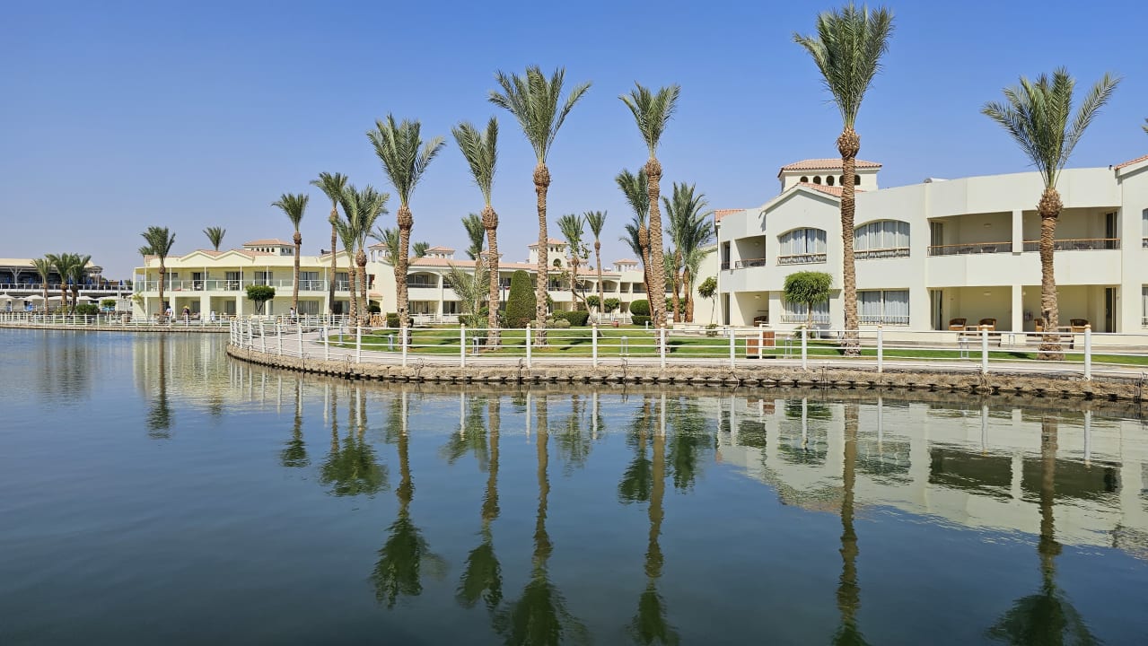 Gartenanlage Pickalbatros Dana Beach Resort - Hurghada