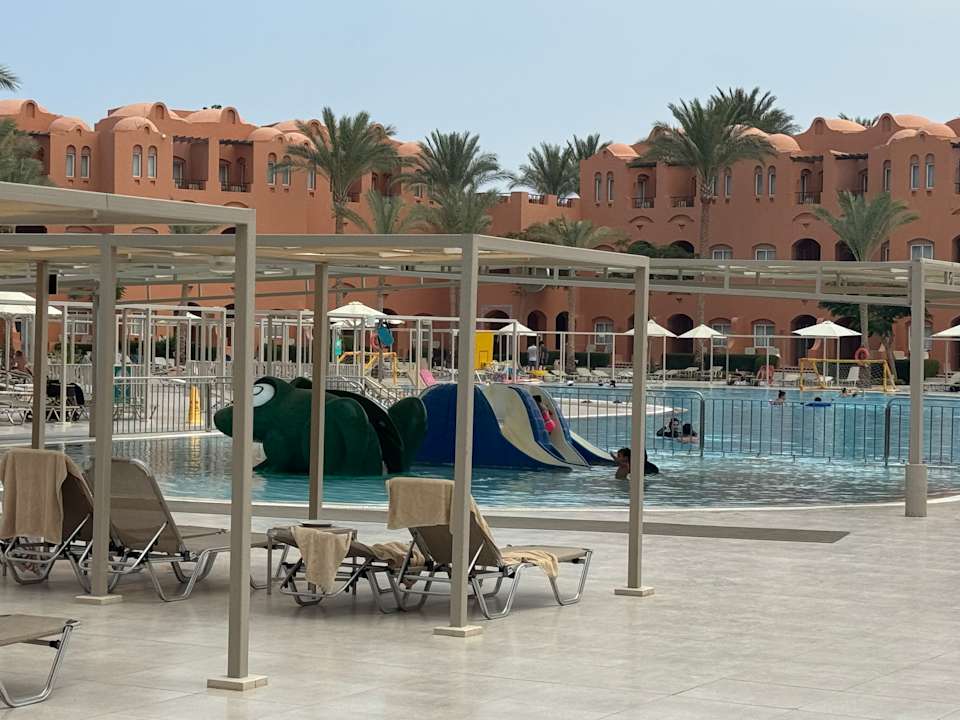 Pool Jaz Makadi Oasis Resort
