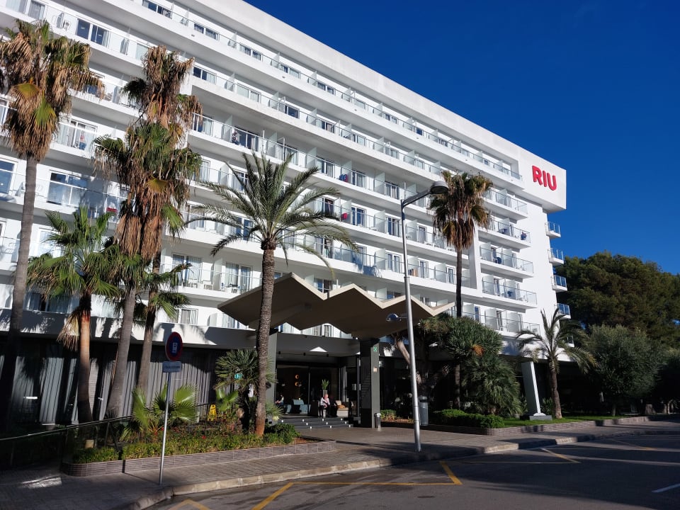Außenansicht Hotel Riu Festival