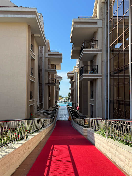 Gartenanlage Hotel Turan Prince