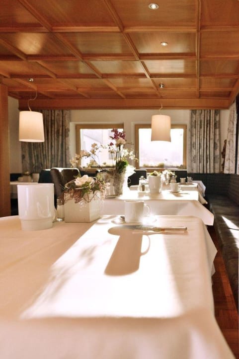 Frühstücksraum Hotel Garni Fimba
