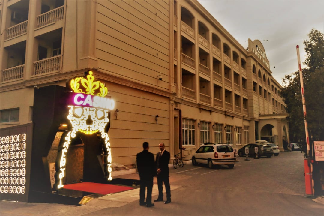 Ausschnitt der Vorderfront vom Oscar Resort Hotel Oscar Resort Hotel