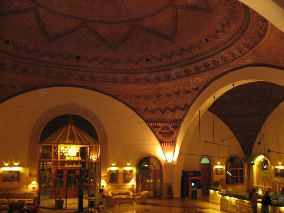 Hotellobby am Abend Sentido Akassia Beach