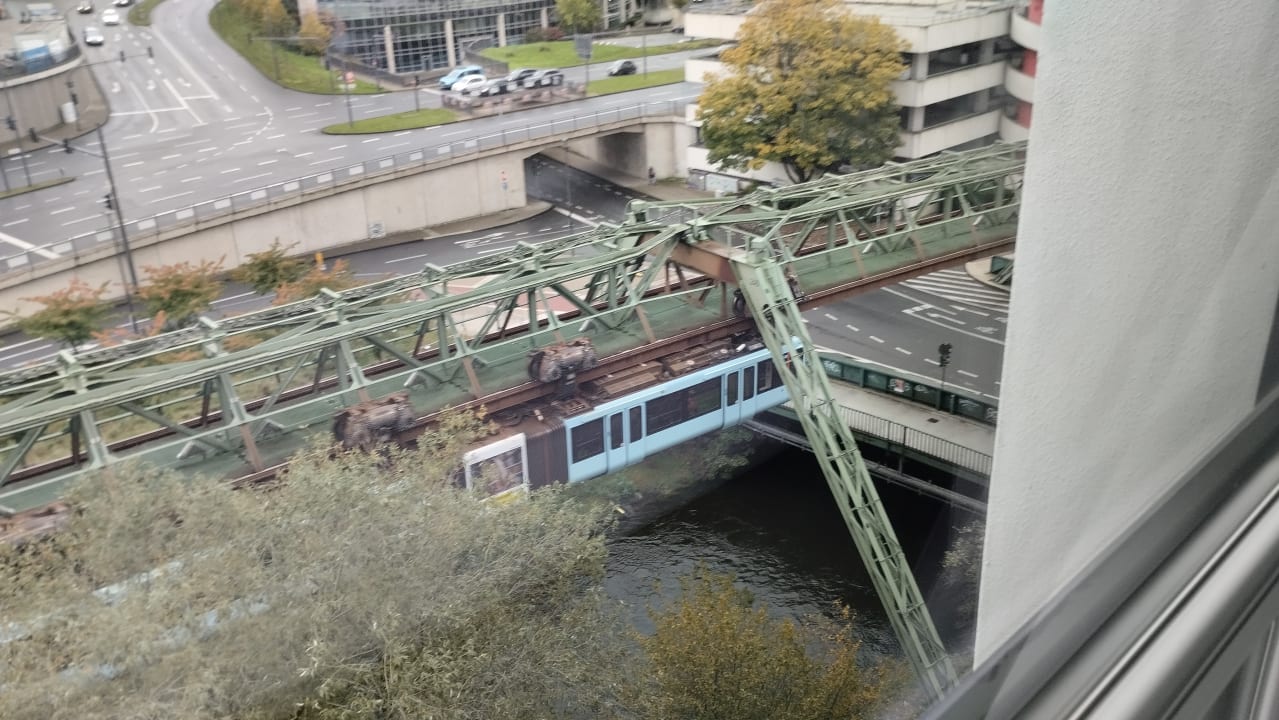 Ausblick Holiday Inn Express Wuppertal - Hauptbahnhof