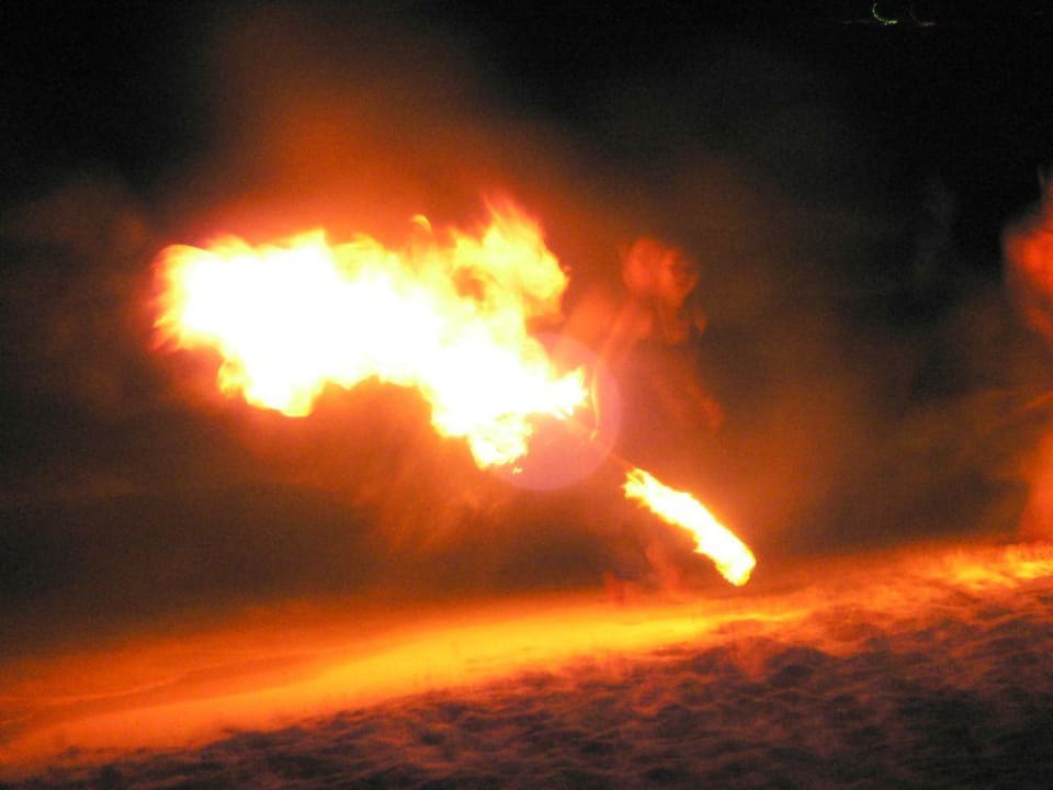 Abendliche Feuershow Sai Kaew Beach Resort