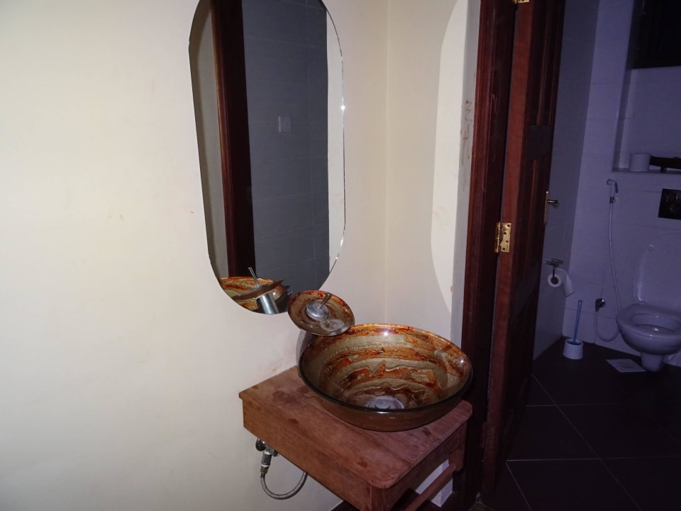 Gäste WC Waschbecken Amani Luxury Apartments