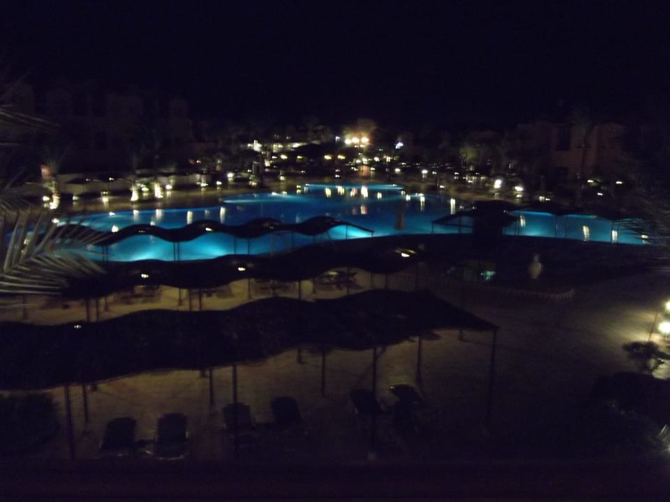 Bei Nacht Jaz Makadi Oasis Resort