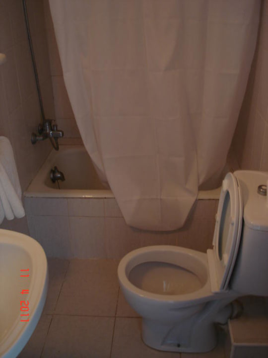 Dreckig Hotel Selva Arenal