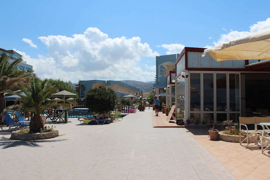 Vom Strand Richtung Hotel Hotel Kathrin Beach