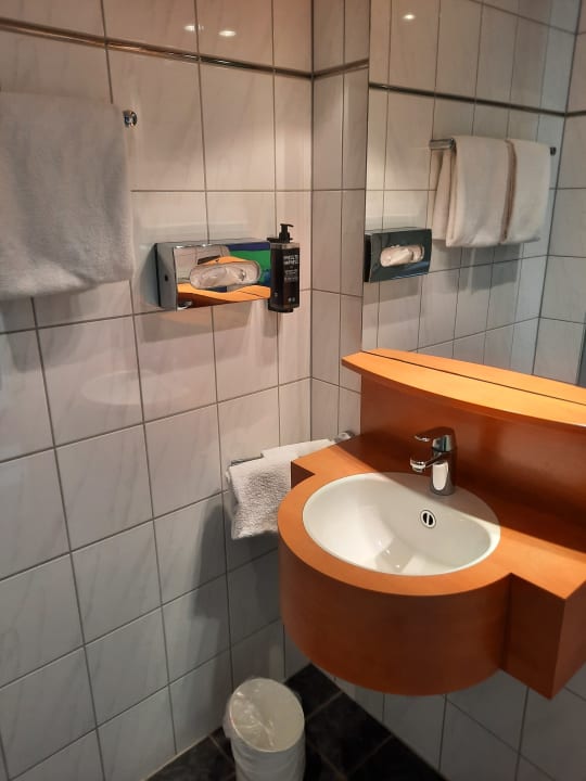Zimmer Hotel ibis Styles Luzern City