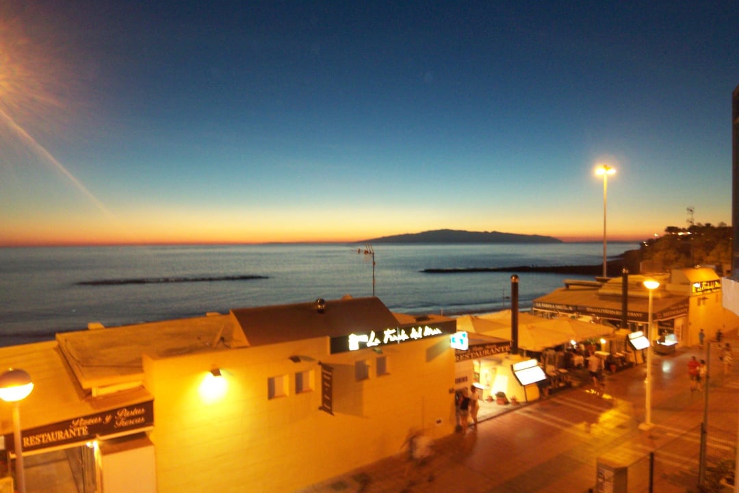 22.00, Lieblingsrestaurant und Blick auf La Gomera Los Olivos Beach Resort