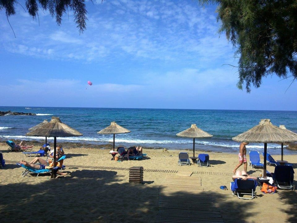 Seitlich vom Hotel-Strand Phãea Cretan Malia