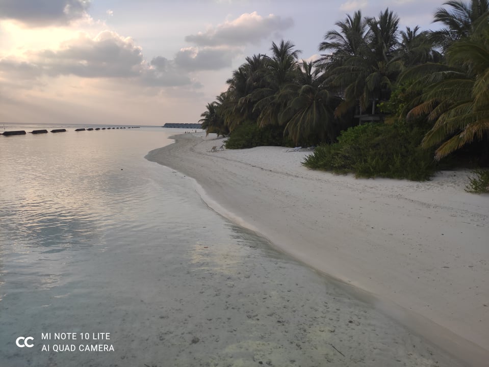 Strand Kuramathi Maldives