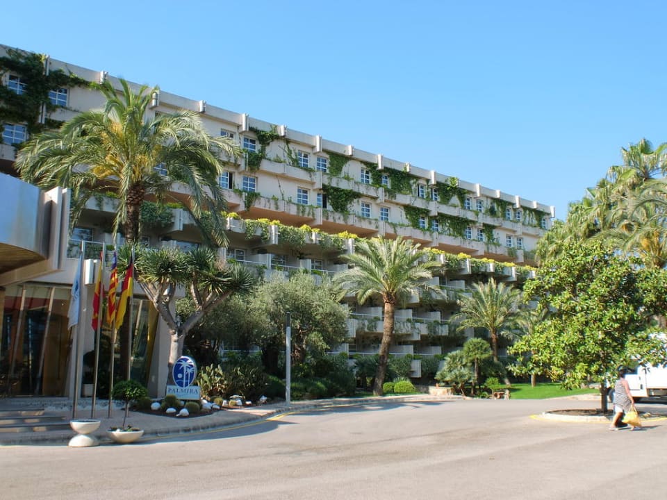 Aussenansicht rechter Trakt allsun Hotel Bella Paguera