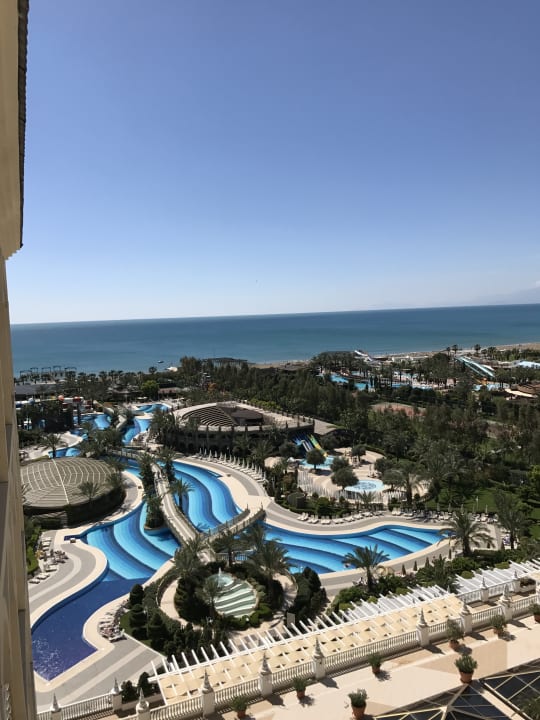 Pool Royal Holiday Palace