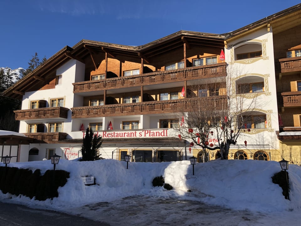 Außenansicht Bergidyll & Hotel Trofana