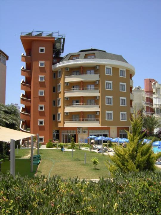 Hauptgebäude des Alaiye Resort Alaiye Resort & Spa