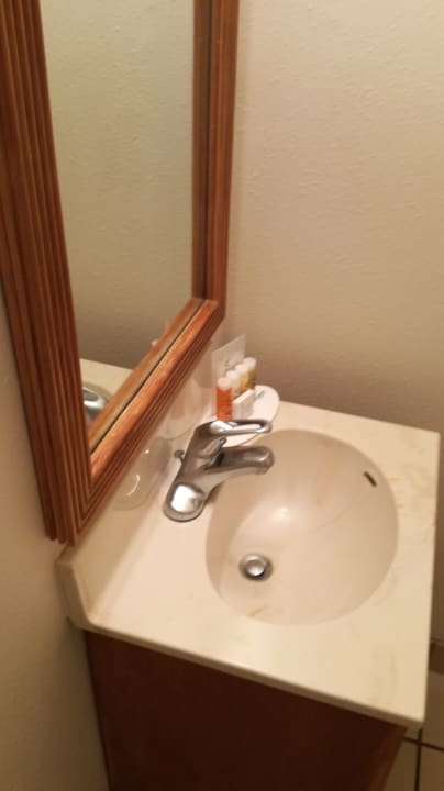 Zimmer Days Inn Maui Oceanfront Inn