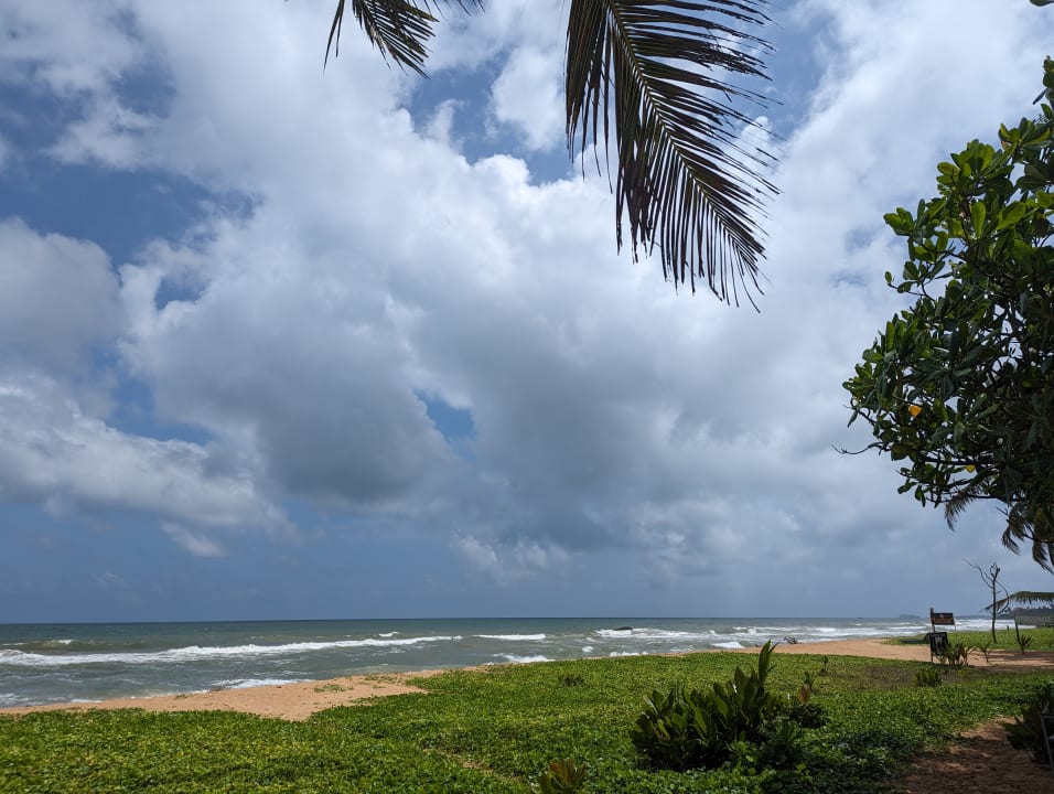 Strand Pandanus Beach Resort & Spa