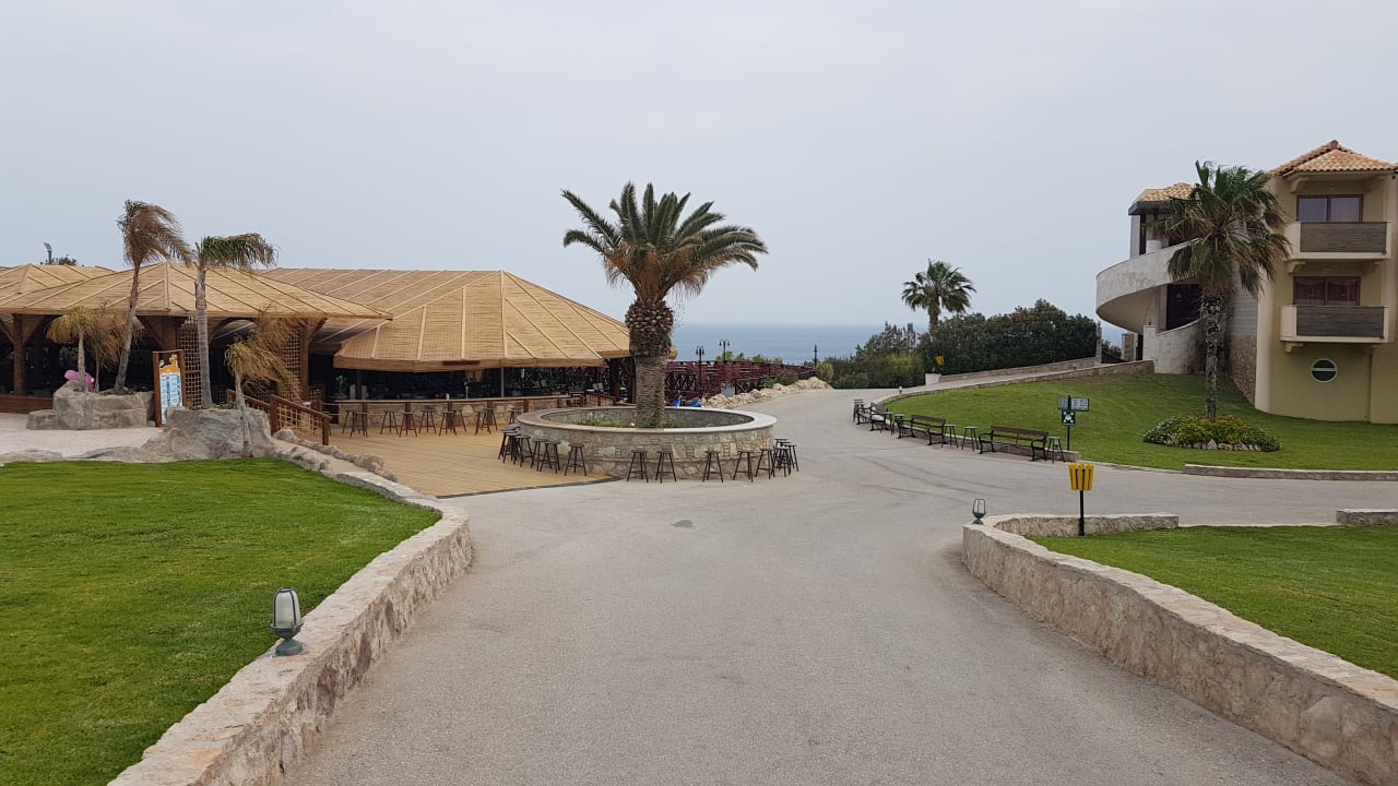 Gartenanlage Hotel Kalithea Horizon Royal