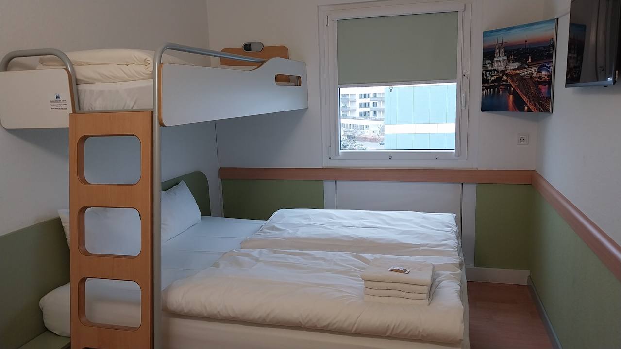 Zimmer ibis budget Köln Messe