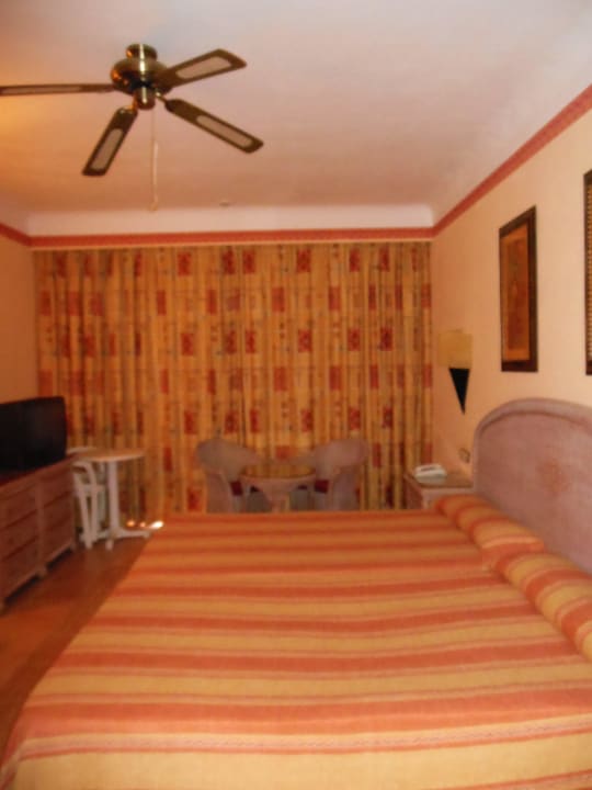 Großes Zimmer 02 Hotel Riu Funana